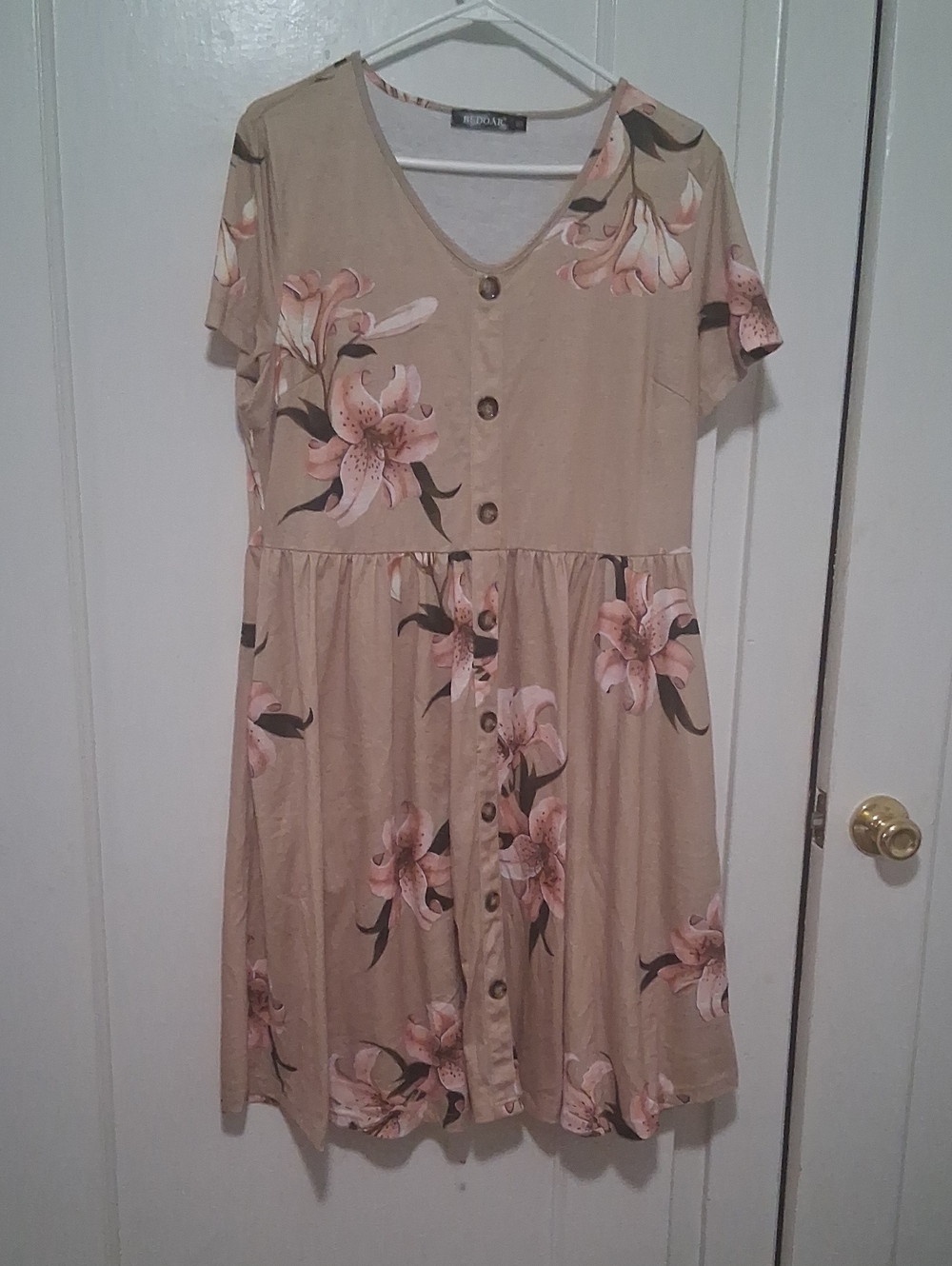 Beige Floral Button-Front Midi Dress with Pink Blooms